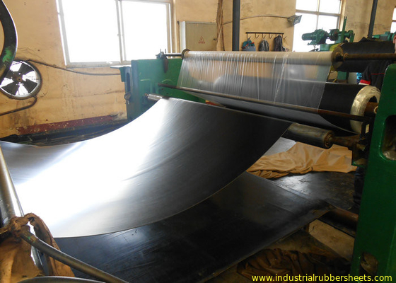 4 - 16Mpa крен конструкции промышленный NBR резиновый покрывая, черный резиновый лист
