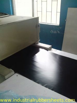 Matt 60 Shore A 1.5mm High Temperature Rubber Sheet for High Temp Environments