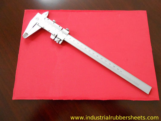 Пищевая резина из натурального каучука с высокой прочностью на разрыв и широким диапазоном рабочих температур для промышленных применений